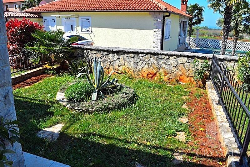 Hiša Novigrad 28