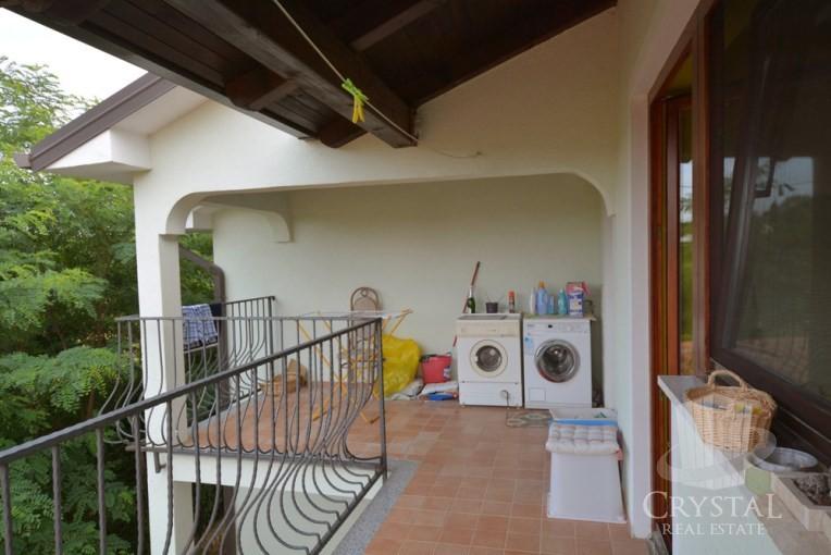 Stanovanje Kaštel 16