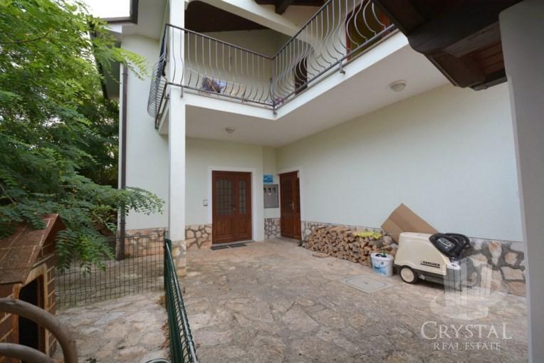 Stanovanje Kaštel 4