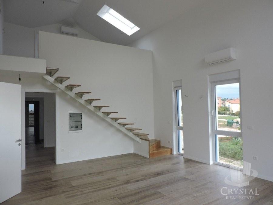 Stanovanje Novigrad 6