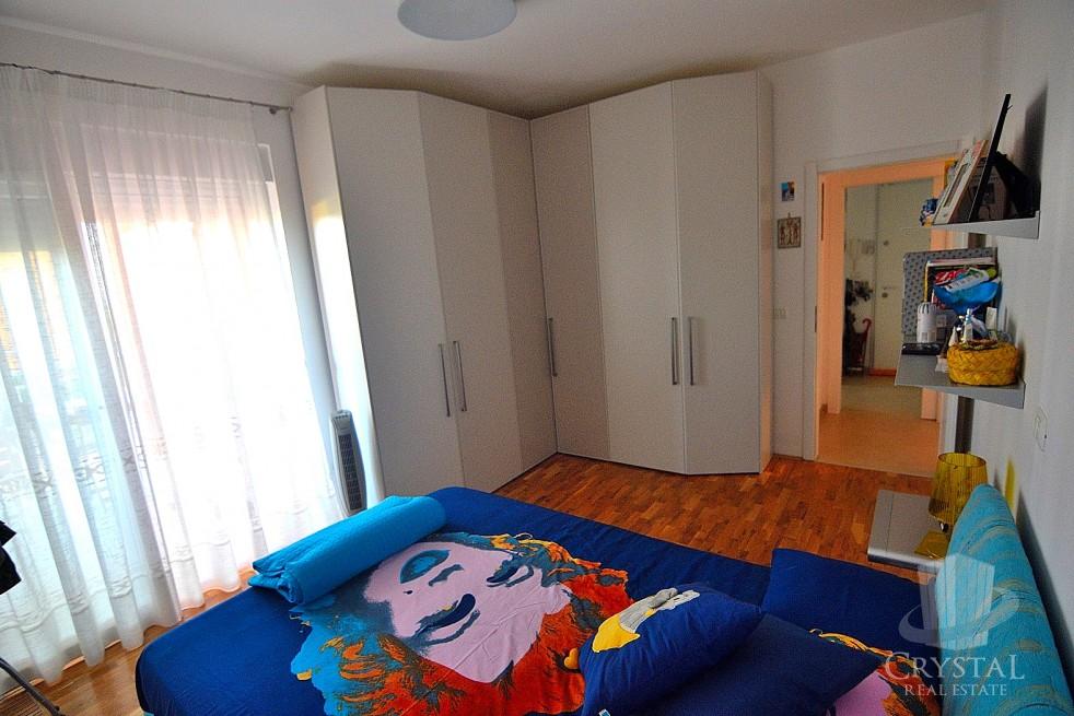 Stanovanje Novigrad 9