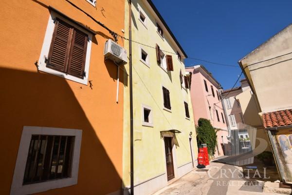 Apartma v centru Novigrada 23