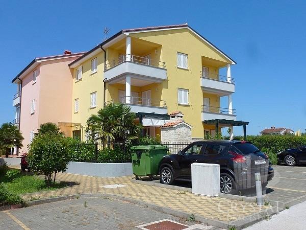 Stanovanje Novigrad 1