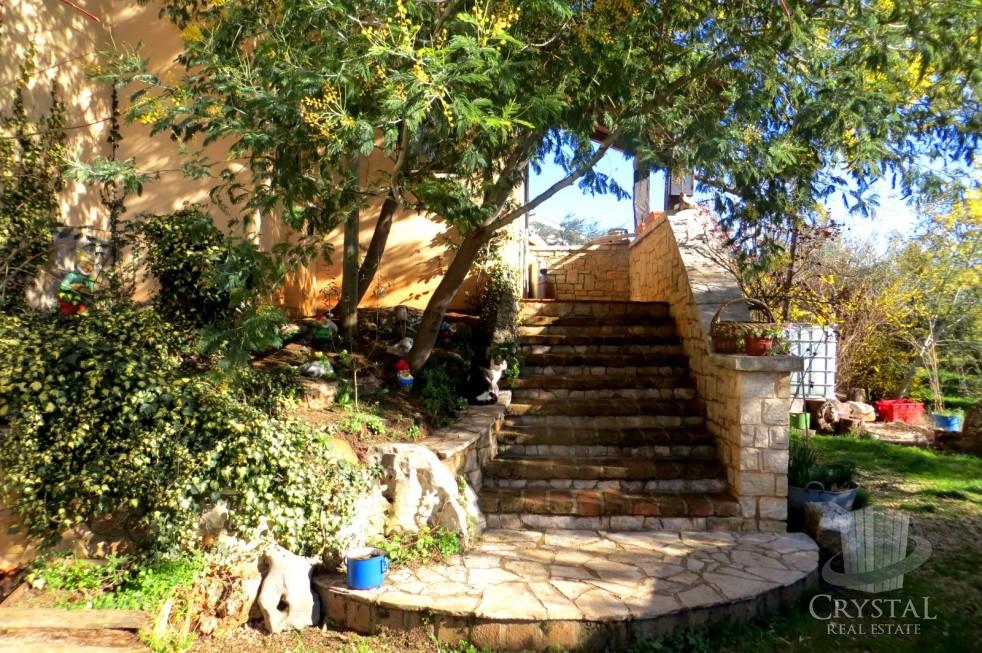 Hiša Kaštelir 44
