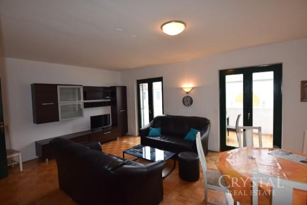 Stanovanje Novigrad 8