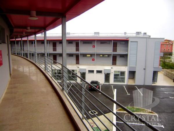 Stanovanje Novigrad 8