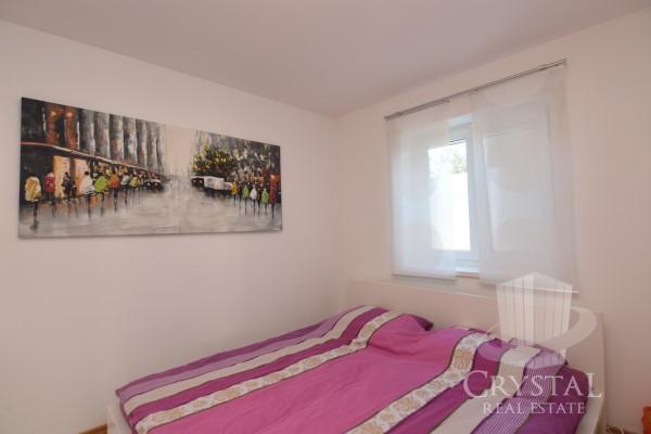 Stanovanje Novigrad 16