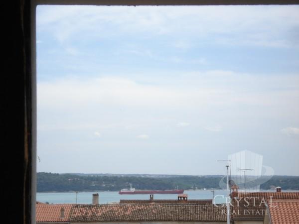 Stanovanje Novigrad 18