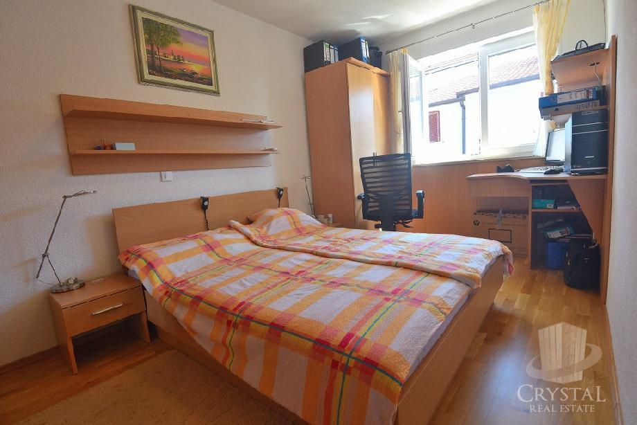Stanovanje Novigrad 10