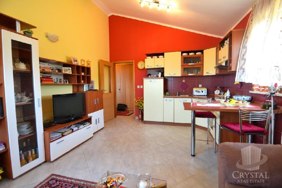Stanovanje Novigrad 10