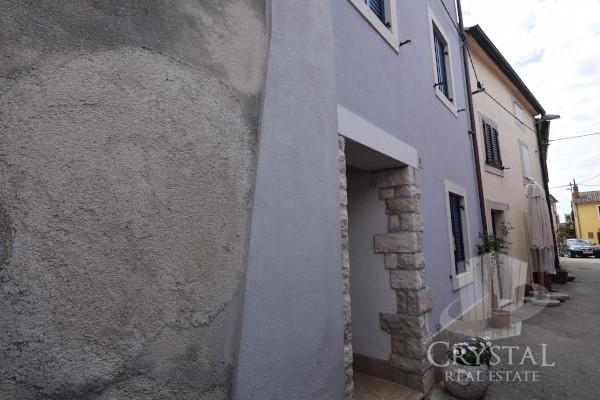 Stanovanje Novigrad 4