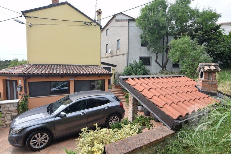 Hiša v novi vasi 10