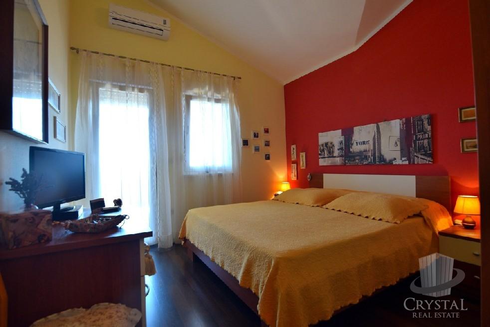 Stanovanje Novigrad 8