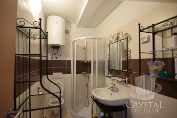 Studio apartma v centru Novigrada 5