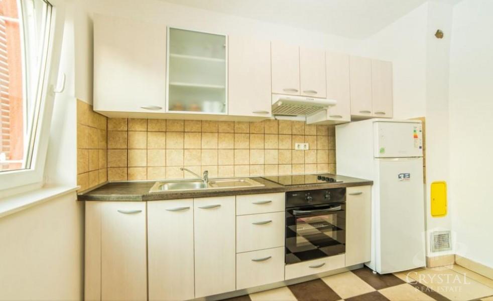 Stanovanje Novigrad 8