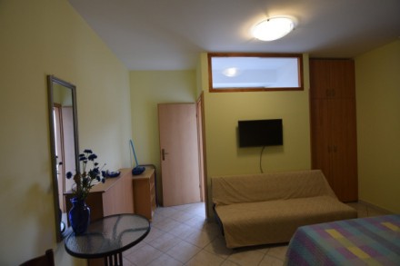 Apartma v centru Novigrada 10