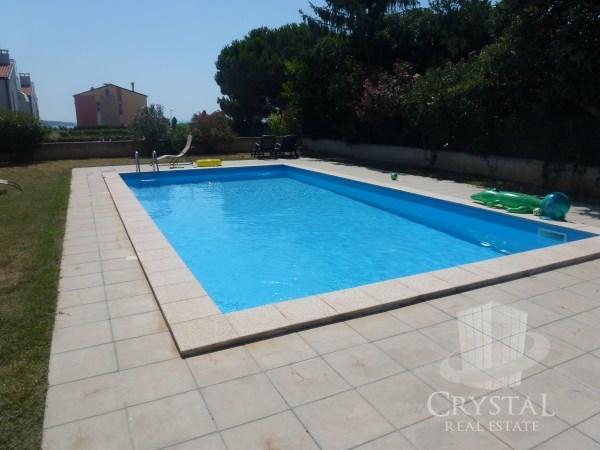 Stanovanje Novigrad 16