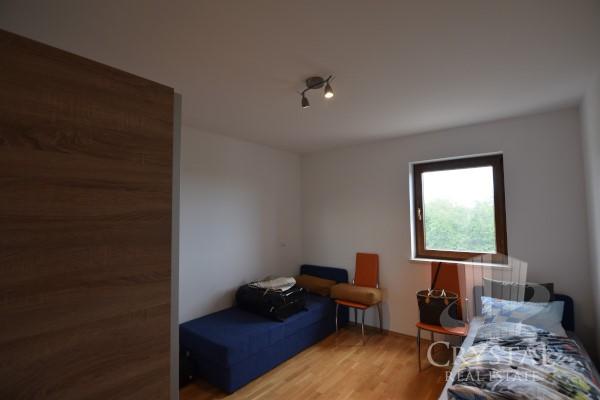 Stanovanje Novigrad 10