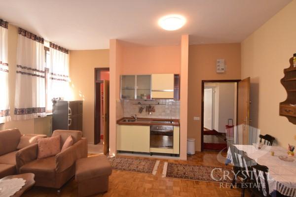 Apartma v centru Novigrada 3