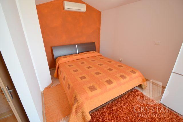 Stanovanje Novigrad 10