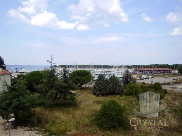 Stanovanje Novigrad 22