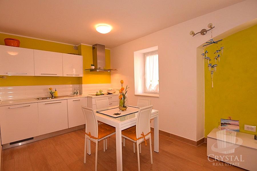 Apartma v centru Novigrada 8