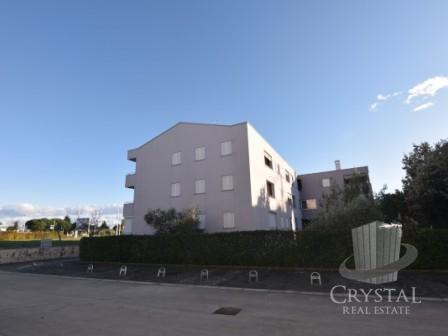 Stanovanje Novigrad 4