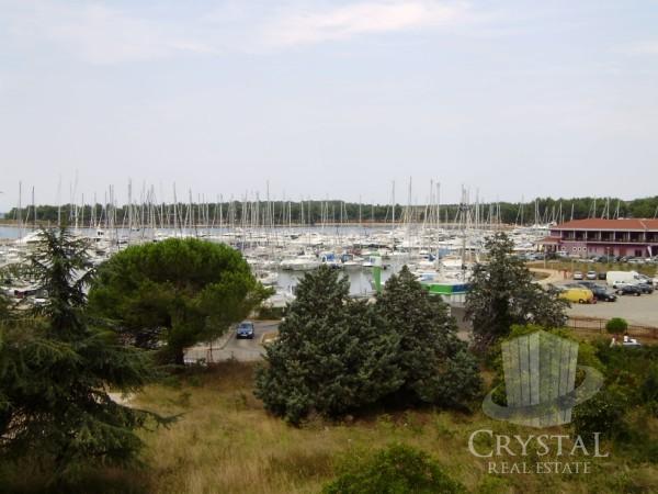 Stanovanje Novigrad 23