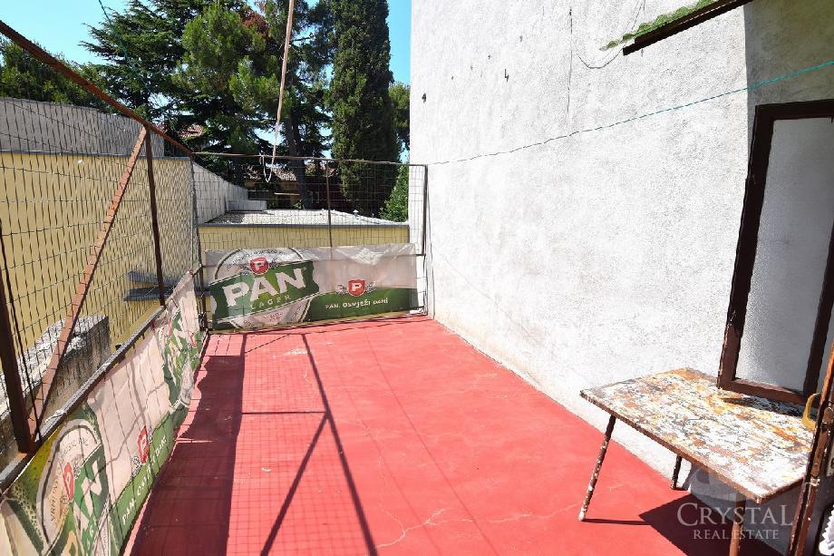 Stanovanje Novigrad 11